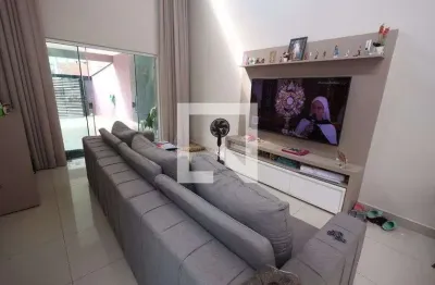 Casa para aluguel - jardim atlântico , 3 quartos,  138 m² - goiânia