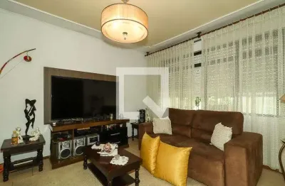 Casa para aluguel - jardim carvalho, 2 quartos,  150 m² - porto alegre