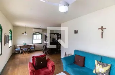 Casa para aluguel - piratininga, 3 quartos,  360 m² - niterói