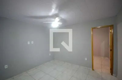 Casa para aluguel - areia branca, 1 quarto,  45 m² - belford roxo