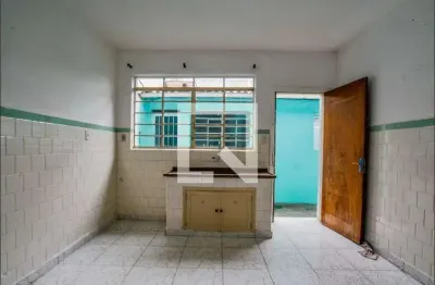 Kitnet / stúdio para alugar na avenida dos andradas, vila assunção, santo andré por r$ 970