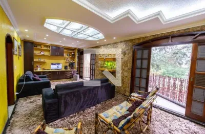 Casa para aluguel - artur alvim, 3 quartos,  300 m² - são paulo