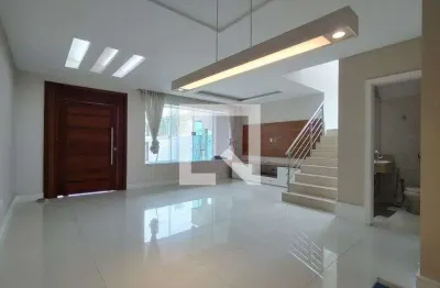 Casa / sobrado em condomínio para aluguel - taquara, 3 quartos,  283 m² - rio de janeiro