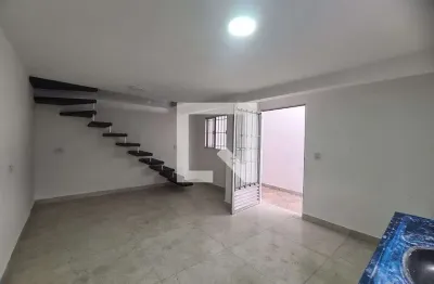 Casa com 1 quarto para alugar na Rua Núbia, Sapopemba, São Paulo