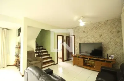 Casa / sobrado em condomínio para aluguel - pechincha, 3 quartos,  121 m² - rio de janeiro