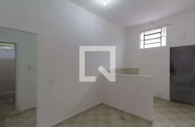 Casa com 1 quarto para alugar na Avenida Calim Eid, Artur Alvim, São Paulo