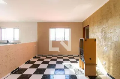 Casa com 2 quartos para alugar na Rua Isabel Garcia Marques, Aricanduva, São Paulo