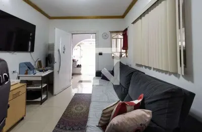 Casa com 4 quartos para alugar na Rua São Martinho, Barra Funda, São Paulo
