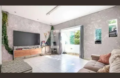 Casa com 3 quartos para alugar na Rua Belisário Campanha, Casa Verde, São Paulo