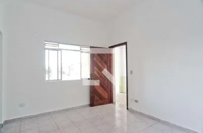 Casa com 3 quartos para alugar na Rua Francisco Basílio de Melo, City América, São Paulo