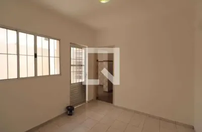 Casa com 1 quarto para alugar na Rua Moisés Marx, Tatuapé, São Paulo
