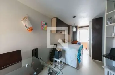 Kitnet / stúdio para aluguel - bigorrilho, 1 quarto,  23 m² - curitiba