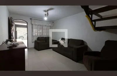 Casa com 4 quartos para alugar na Rua Porto de Moz, Cangaíba, São Paulo