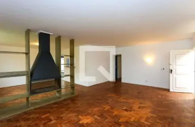 Casa com 3 quartos para alugar na Rua Comissário Gastão Moutinho, Morumbi, São Paulo