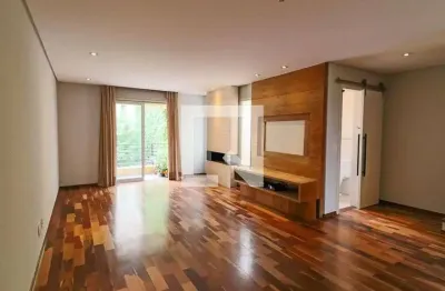 Casa com 3 quartos para alugar na Rua Ascencional, Panamby, São Paulo