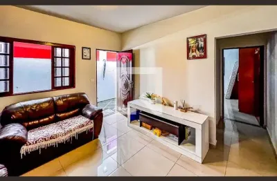 Casa para aluguel - centro, 2 quartos,  220 m² - cotia