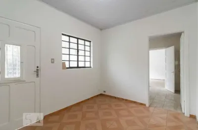 Casa com 3 quartos para alugar na Rua dos Caciques, Saúde, São Paulo