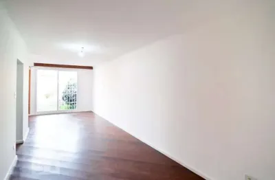 Casa com 3 quartos para alugar na Rua Marituba, Santo Amaro, São Paulo