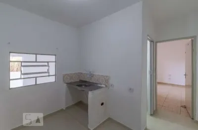 Casa com 1 quarto para alugar na Rua Paulo de Avelar, Água Fria, São Paulo