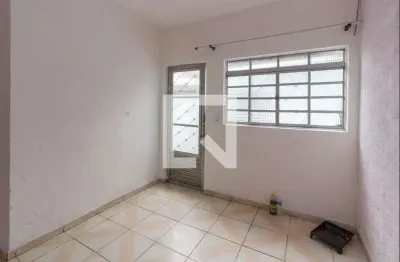 Casa com 1 quarto para alugar na Rua Miguel Matas, Jardim Célia, Guarulhos