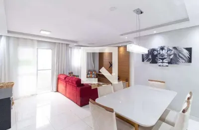 Apartamento com 2 quartos para alugar na Avenida Manoel Pedro Pimentel, Centro, Osasco