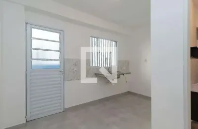 Casa com 2 quartos para alugar na Rua Adelfa de Figueiredo, Mandaqui, São Paulo