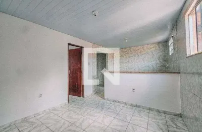 Casa com 1 quarto para alugar na Avenida Vasco da Gama, Brotas, Salvador