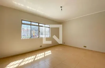 Casa com 4 quartos para alugar na Rua João Oxisque, Vila Yara, Osasco