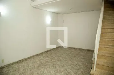 Casa com 3 quartos para alugar na Rua Furnas, Brooklin, São Paulo