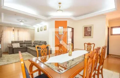 Casa com 3 quartos para alugar na Avenida Vasco da Rocha Leão, Bussocaba, Osasco