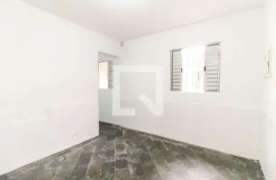 Casa com 1 quarto para alugar na Rua Waldemar Auto Simas, Jardim Robru, São Paulo