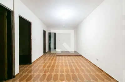 Casa com 2 quartos para alugar na Rua Manuel Soeiro Ramirez, Vila Alzira, São Paulo
