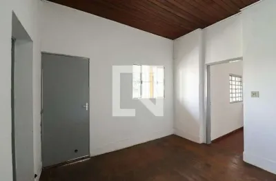 Casa com 1 quarto para alugar na Rua Jaboatão, Casa Verde, São Paulo