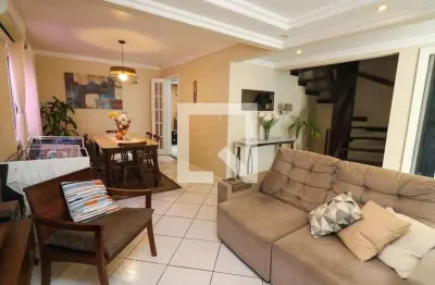 Casa / sobrado em condomínio para aluguel - camaquã, 3 quartos,  115 m² - porto alegre