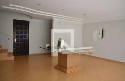 Casa com 3 quartos para alugar na Rua Coronel Airton Plaisant, Seminário, Curitiba