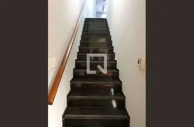 Casa com 4 quartos para alugar na Avenida Pedro Bueno, Jabaquara, São Paulo