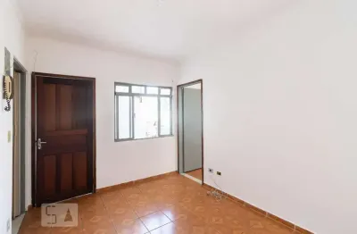 Casa com 1 quarto para alugar na Rua Aperuá, Ponte Rasa, São Paulo