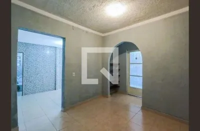 Casa com 1 quarto para alugar na Rua Santa Lídia, Vila Dirce, Carapicuíba