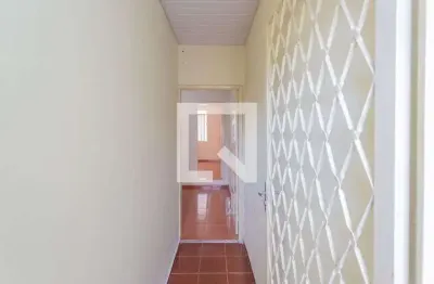 Casa com 2 quartos para alugar na Rua Leôncio Chagas, União, Belo Horizonte