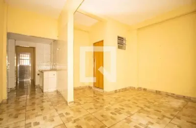 Casa com 1 quarto para alugar na Rua Firmino Martins, Bandeiras, Osasco