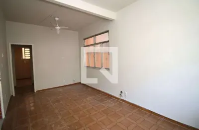 Casa com 2 quartos para alugar na Rua Comandante Vergueiro da Cruz, Penha, Rio de Janeiro