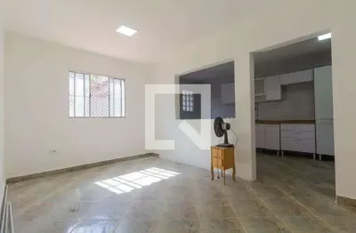 Casa com 2 quartos para alugar na Rua José Mascarenhas, Vila Matilde, São Paulo