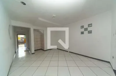 Casa com 4 quartos para alugar na Rua Vicente Gomes Oliveira, Centro, Viamão