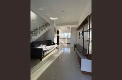 Casa com 2 quartos para alugar na Rua Jair Coan, Forquilhinhas, São José