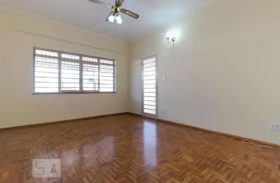 Casa com 3 quartos para alugar na Rua Inês de Castro, Taquaral, Campinas