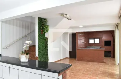 Casa para aluguel - santa cândida, 3 quartos,  200 m² - curitiba