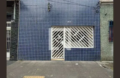 Casa com 3 quartos para alugar na Rua Mazzini, Aclimação, São Paulo