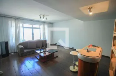 Casa com 4 quartos para alugar na Rua Emílio Barbosa, Mooca, São Paulo