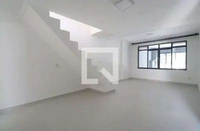 Casa com 2 quartos para alugar na Rua Comendador Sousa, Água Branca, São Paulo