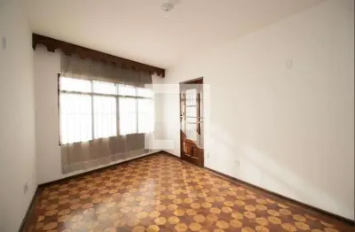 Casa com 2 quartos para alugar na Avenida Paula Ferreira, Piqueri, São Paulo